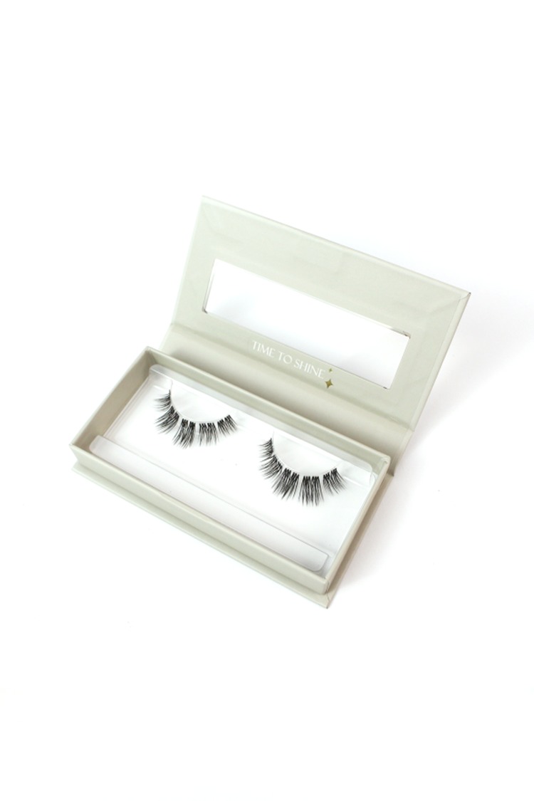 BE A QUEEN Single Box